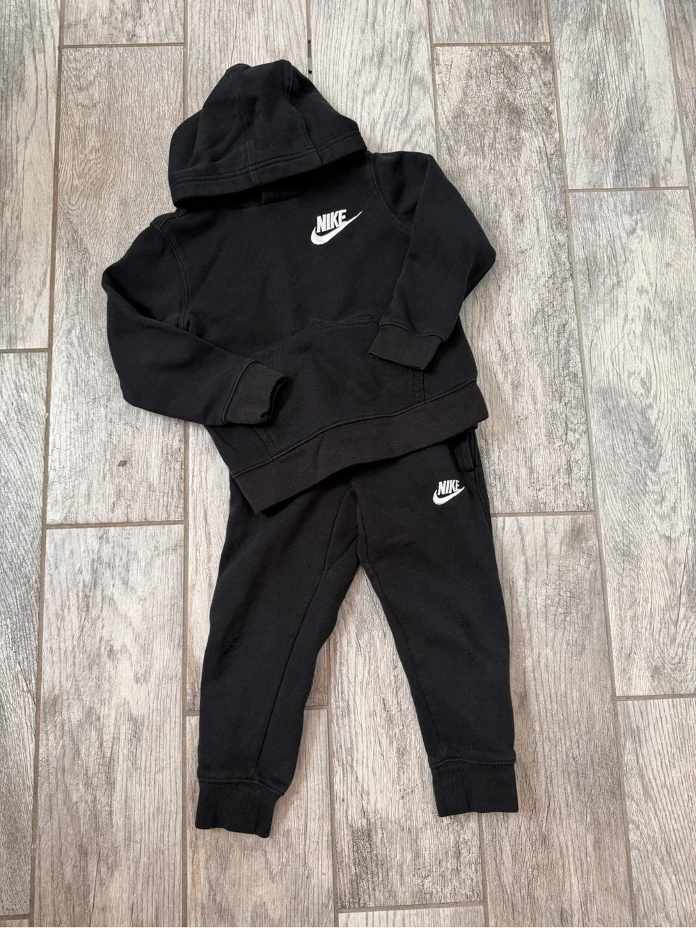 Nike Kids Sportswear Hoodie and Jogger Set - Picture 2 of 5